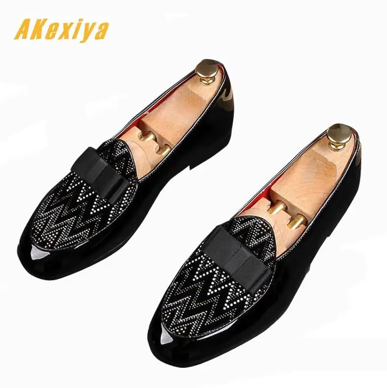 

New Fashion Men British designer gentleman rhinestone bowtie Dress Shoes Homecoming Wedding Shoes Sapato Social Masculino