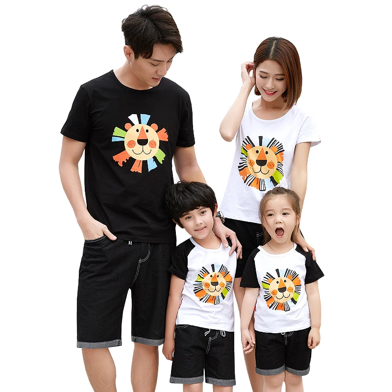 mom dad son and daughter matching outfits