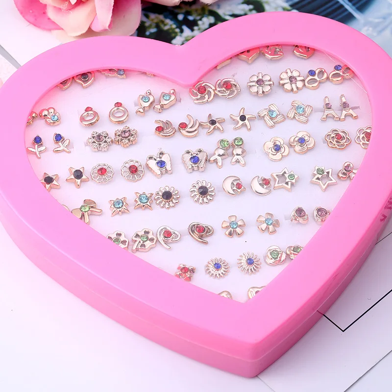 

36 Pairs Cute Colorful Stud Earring Set Handwork Star Anchor Snowflake Butterfly Random Stud Earrings Mix Accessories Heart Box
