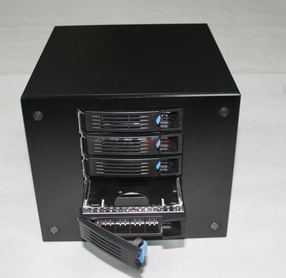 Computer case ITX NAS aluminum hot swappable small form