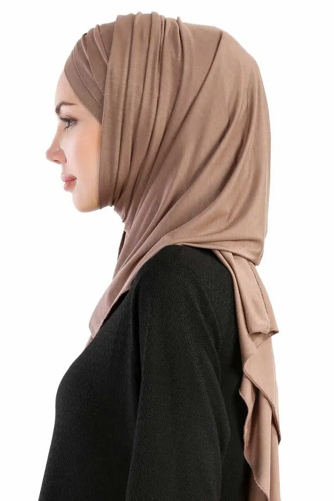 cansu-mork-taupe-3x-jersey-hijab-sjal-200909-3