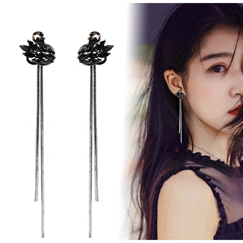 LE1396-SCENE-10287508266_669265057-R-CHIC