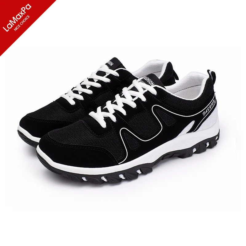 light and comfortable running shoes
