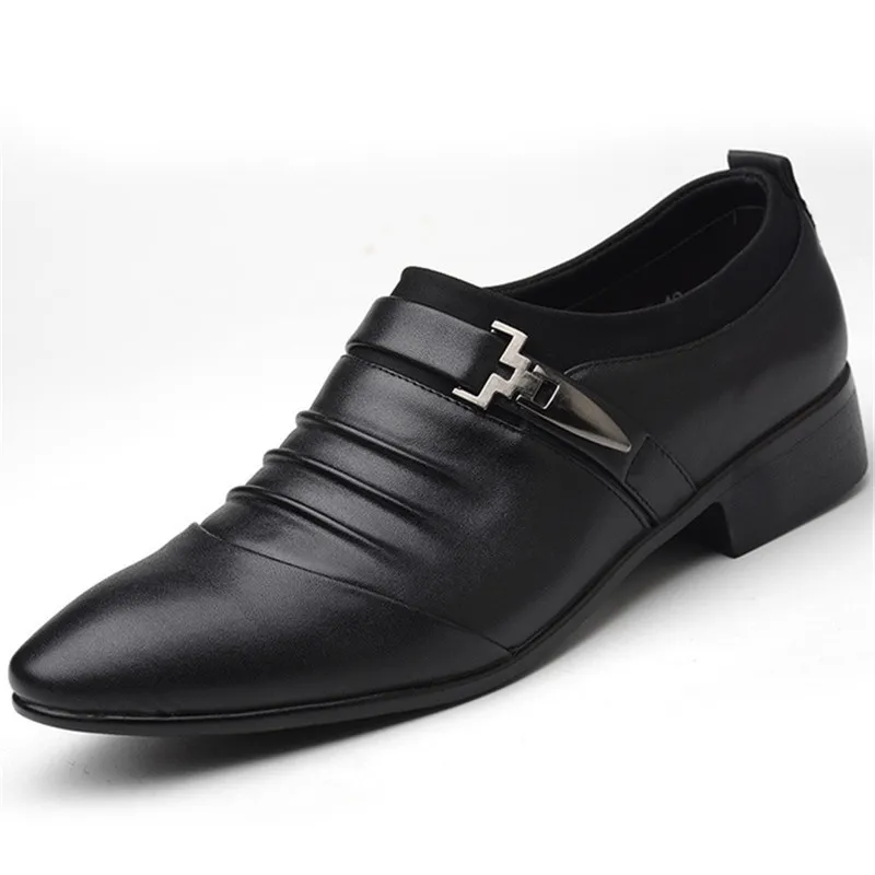

Hollow Outs Breathable Men Formal Shoes Pointed Toe Patent Leather Oxford Shoes For Men Dress Shoes Business White Wedding Shoes