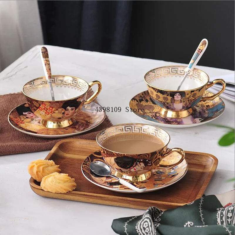 High quality bone china coffee cup retro luxury ceramic coffee cup dish spoon set English afternoon tea set gift cup 250ml High quality bone china coffee cup retro luxury ceramic coffee cup dish spoon set English afternoon tea set gift cup 250ml