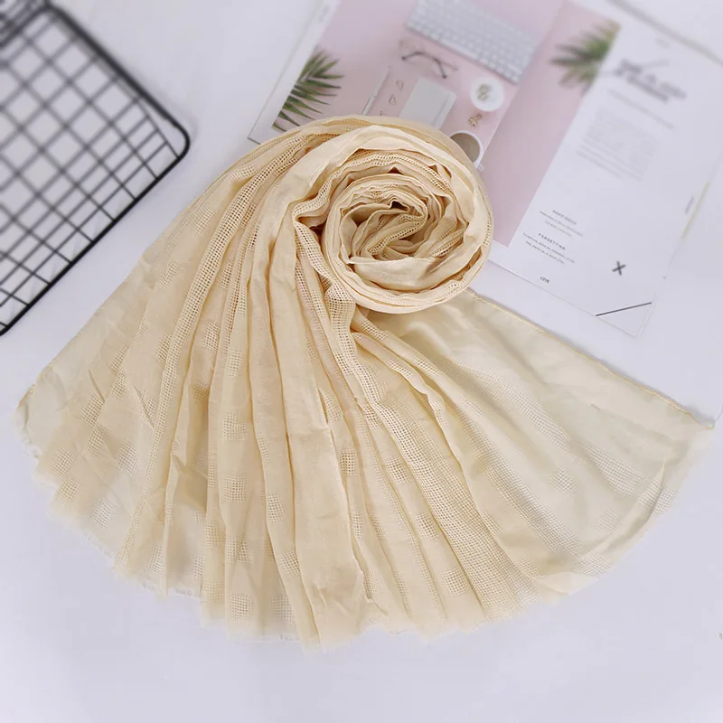 Beige (1)