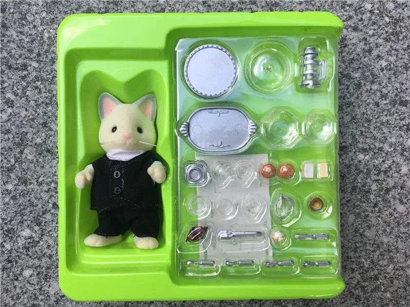 

Geniune Sylvanian Families Fuzzy Dolls Action Figures Dollhouse SilK Cat Tableware Set New 4707