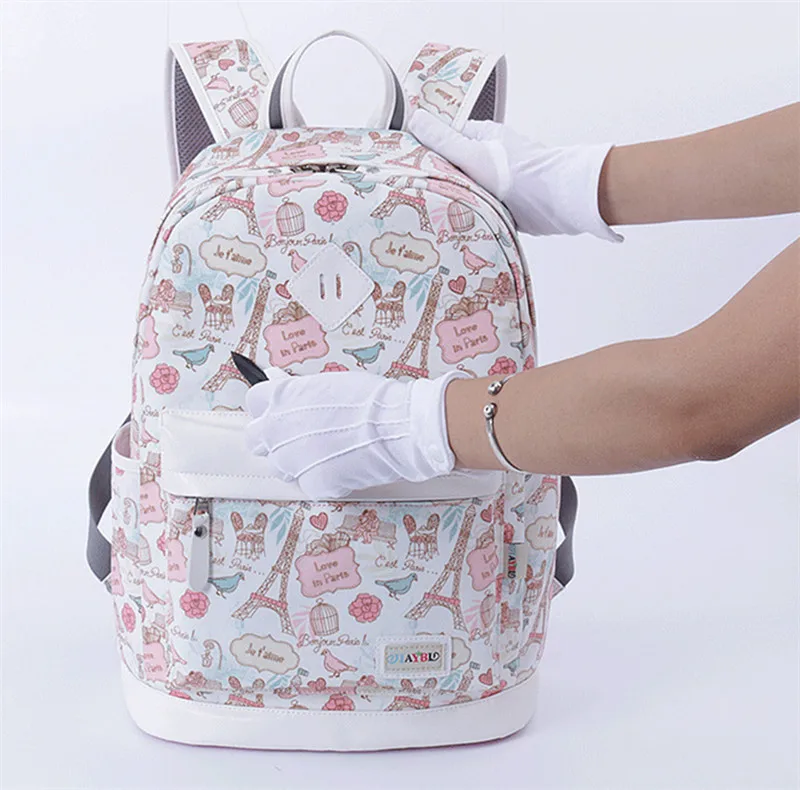 2578785967_2122330461