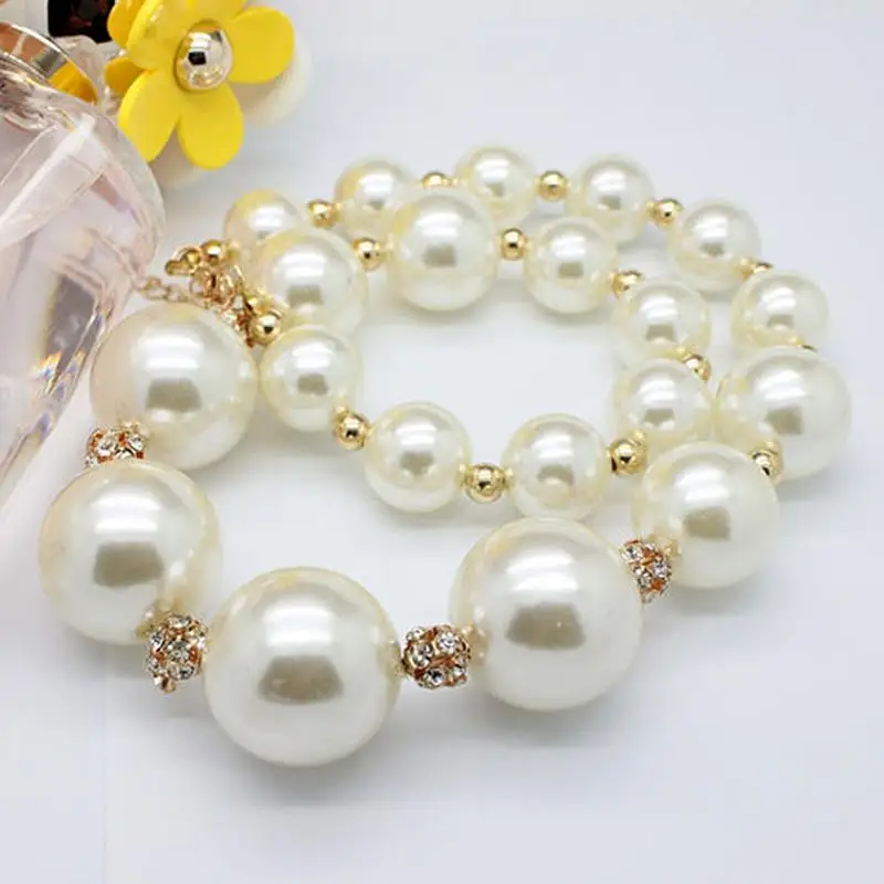 Новая мода знаменитостей большая белая большая жемчужина бусины ожерелье цепочка имитация жемчуга заявление для женщин ювелирные изделия