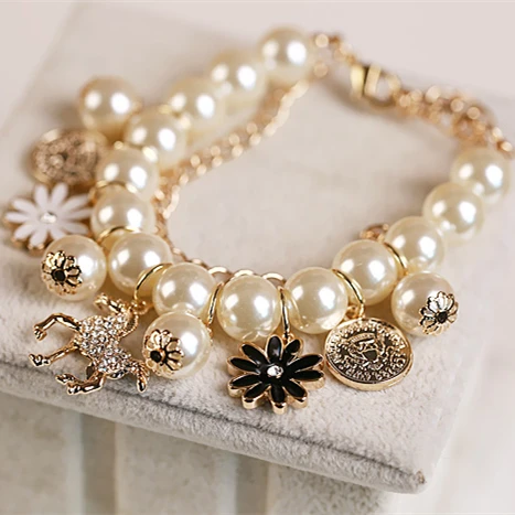 2018 New Korean Fashion Multilayer Simulated Pearl Beaded Bracelet Crystal Horse Flower Charm Bangle Bracelets For Women Jewelry