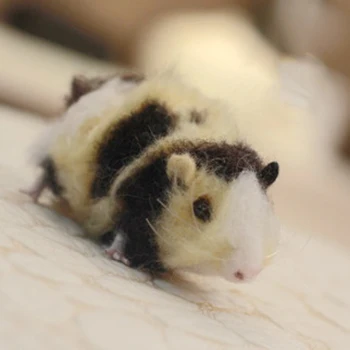 

1 Set Non Finished Felting Poked Free Shipping Handcraft Wool Felt Poked Set DIY Dutch Pig Felt for Needle Material Bag