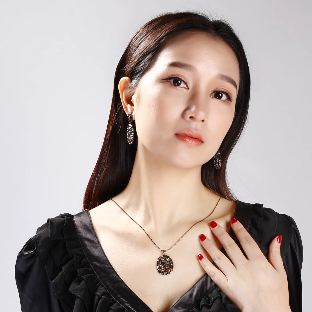 DreamCarnival1989 Neo-Gothic Long Necklace for Women Big Oval Hollow Egg Pendant Red Purple CZ Collier Bijoux Black Gold Color