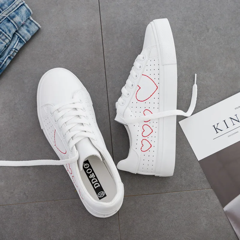 

Sneakers women leather casual shoes heart-shaped lace-up 2019 spring new lady summer shoes outdoor travel sneakers 35-40 NY-81
