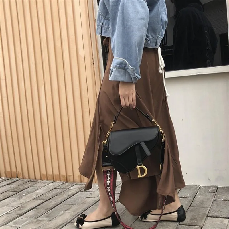 

Designer Bags Famous Brand Women Bags 2018 High Quality Leather Saddle Crossbody Handbags New Ladies Totes Fashion Shoulder Bags