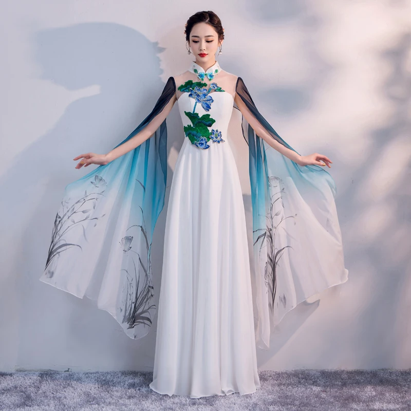 Аппликации женские элегантные длинные Cheongsam Sexy Тонкий вечернее платье сцены одежда традиционный воротник стойка Qipao