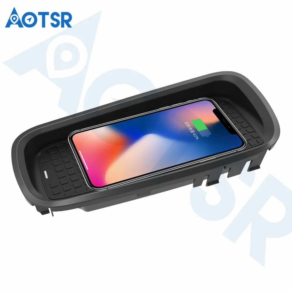 Aotsr Wireless car charger for Lexus CT 2015-2017 Intelligent Infrared Fast Wirless Charging Car Phone/Sumsang/Nokia |