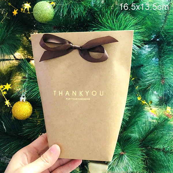 5pcs Upscale Black White Bronzing "Merci" Candy Bag French Thank You Wedding Favors Gift Box Package Birthday Party Favor Bags - Цвет: F Brown Thank you
