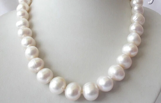 

0002064 stunning big 12-14mm round white freshwater cultured pearl necklace AAA