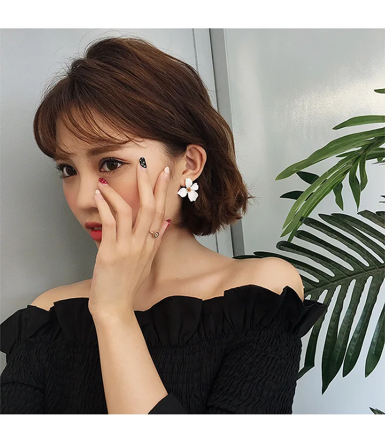 Новые корейские стильные модные серьги-гвоздики с цветами женские ушные ювелирные украшения