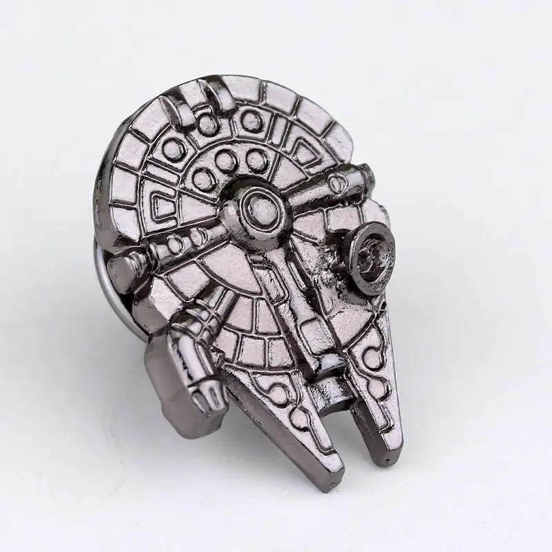 Звездные войны, броши на булавке, Millenium Falcon, космический корабль, форма, броши, Значки для женщин и мужчин, модные, космические, на лацкане, ювелирное изделие - Окраска металла: gun black