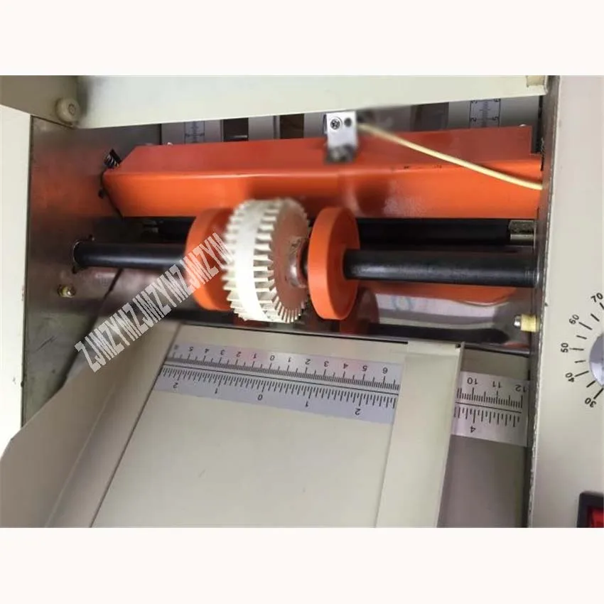 고속 접이식 자동 용지, 최대 210x400mm, 접이식 트레이 2 개, 작업량 220V, 50Hz, ZE-9B / 2