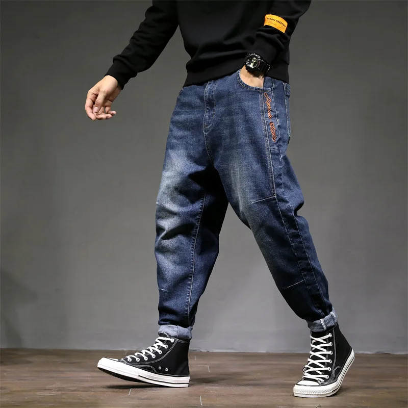 

Fashion Streetwear Men Jeans Blue Color Embroidery Design Loose Fit Harem Trousers Taper Cargo Pants Hip Hop Jogger Jeans Homme