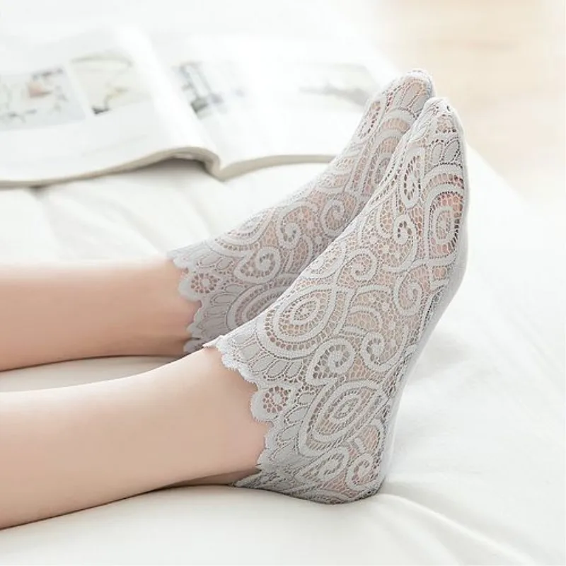 

Jeseca New Fashion Women Girls Socks Spring Summer Lace Mesh Floral Design Short Sock Antiskid Invisible Thin Ankle Socks