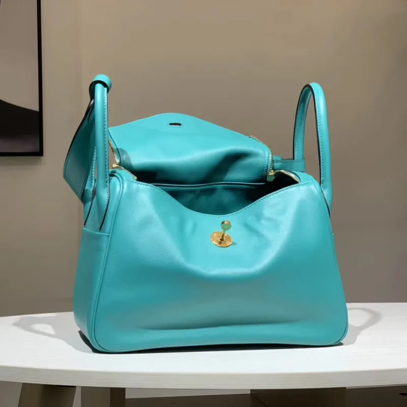 

2019041706 genuine leather luxury handbags women bag runway desigin female Europe brand top quality free shipping of dhl