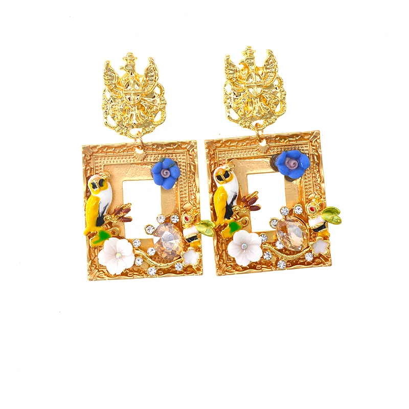 

2019 Big Gold Color Long Square Geometric Earrings Women Exaggerated Bohemian Metal Statement Earrings Pendant Baroque Style