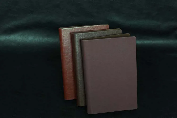 Luxury High Quality Leather Restaurant Menu Holder Cover Wine List