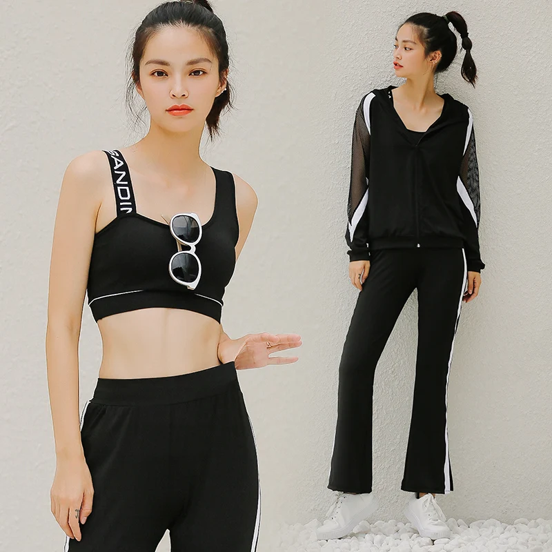 

2018 New Yoga Set Women Sportswear Female Comfortable Outdoor Running&Training Suit Jackets Pants Bras 3 Pcs Breathable Exercise