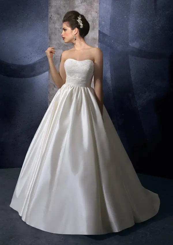 plain strapless wedding dress