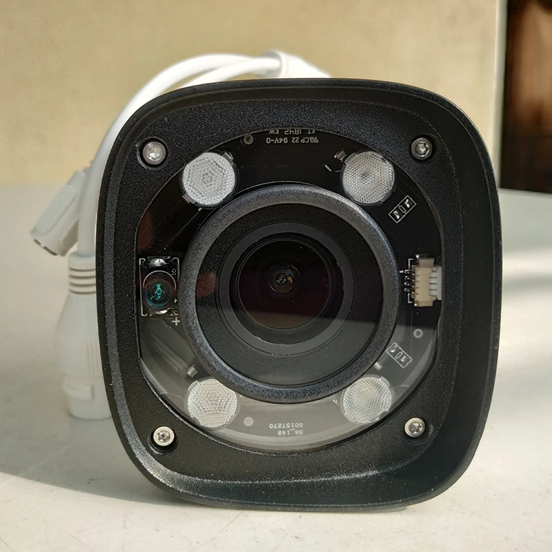 4MP IP Camera Dome POE Onvif 2.8mm-12mm Motorized Lens Built-in Mic and SD Slot