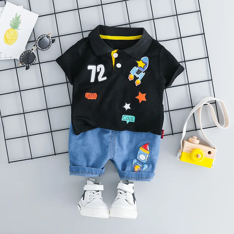 Комплекты одежды для мальчиков младенцев 2 шт./компл. летние отложной воротник; футболка+ джинсовые шорты для маленьких мальчиков Повседневная одежда костюм детская одежда