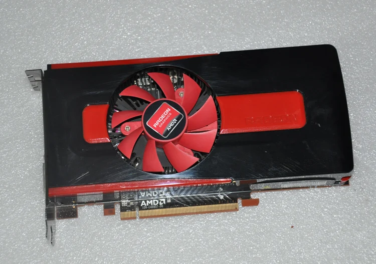  Free Shipping for AMD HD7770 2G DDR5 128-bit PCI-E HD multi-screen graphics card used 