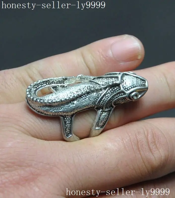 

old chinese Hand-carved tibetan silver animal beast Lizard good luck lucky rings