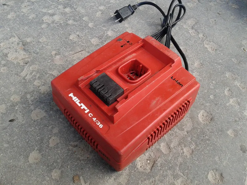 

Hilti 220V lithium battery charger 3.6V-36V C4/36-ACS (used)