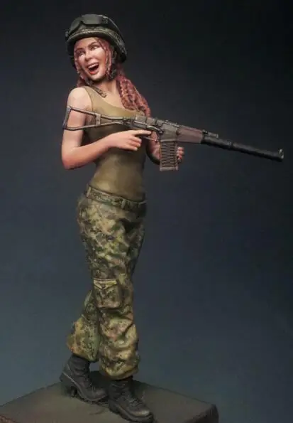 

1/16 Resin Kits Women Soldier Style I 1pc Model Kit (no base)