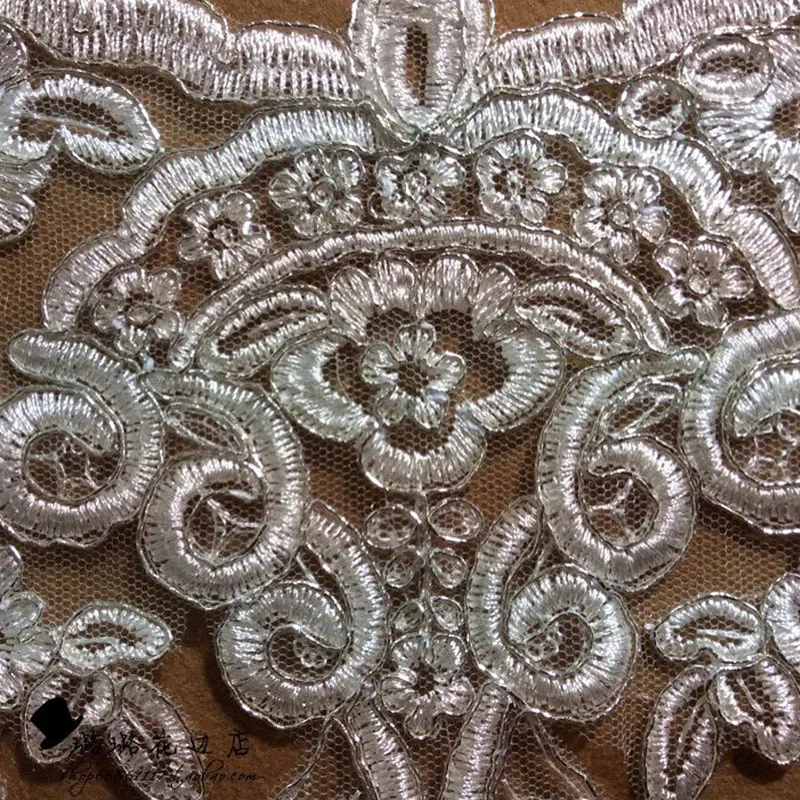 

3yards/lot 21cm Wide Off-White Delicate Wedding Fabric Flower Lace Trim Applique Fabric Sewing Craft