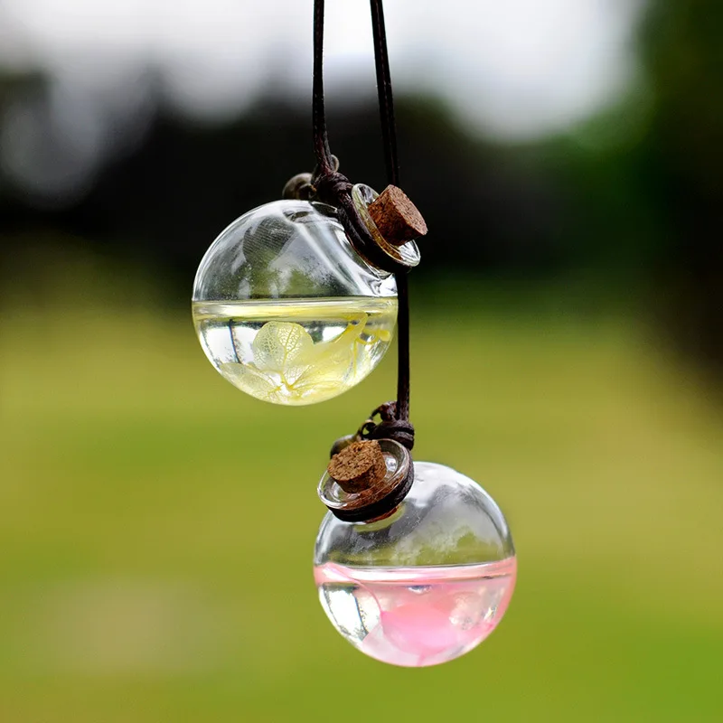 

1Pc Car Perfume Bottle Air Freshener with Flower Essential Oils Auto Ornament Perfume Pendant Empty Hanging Bottle Car-styling
