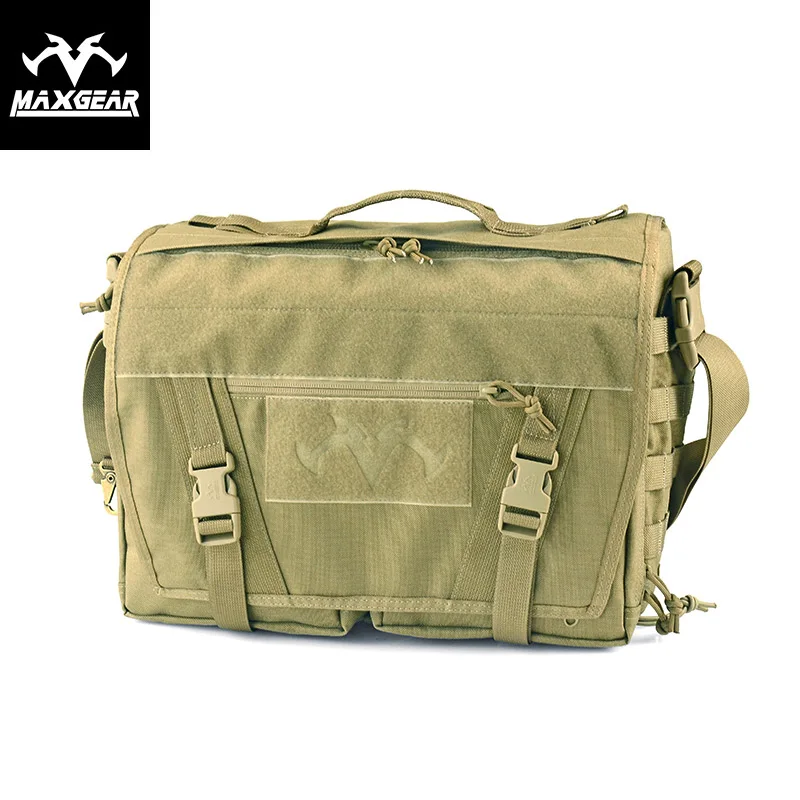 

MAXGEAR MPB-8 MESSENGER BAG