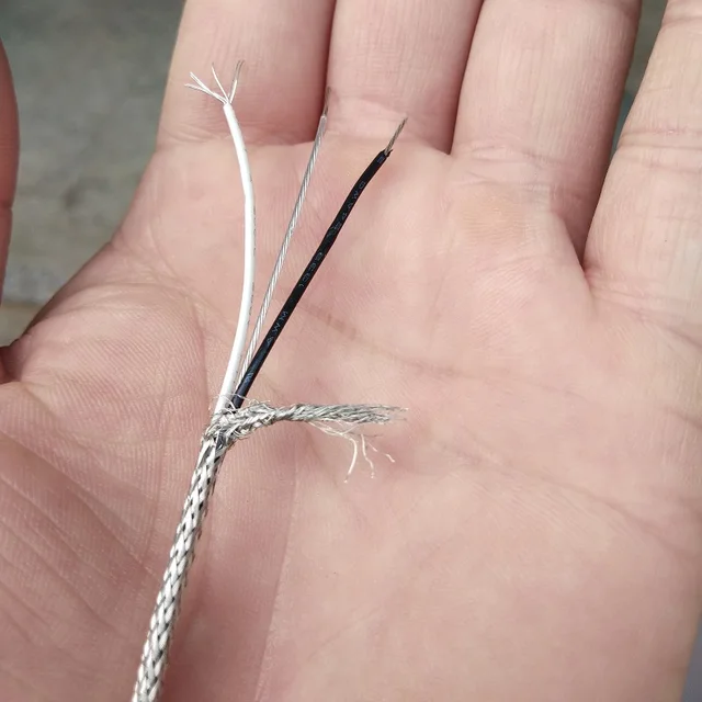 24AWGx2C+steel wire rope or 26AWG*3C clear braid cable Lighting lamp