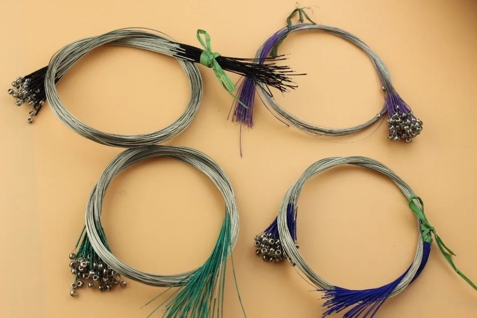 20 sets high quality 4/4 violin strings, nickel silver wound. Violin