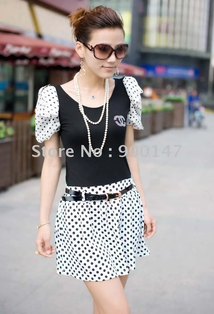 The stylish most clothes photo The stylish most clothes photo