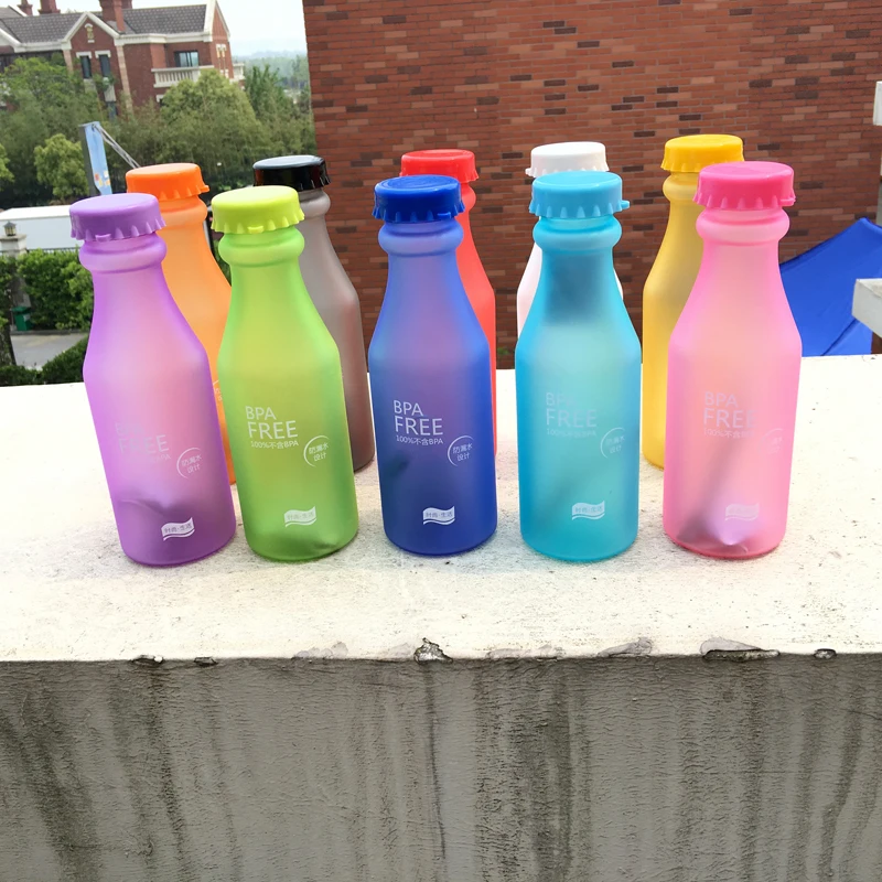 550 ML في الهواء الطلق المحمولة البلاستيك الليمون كأس البوب زجاجة عصائر السفر القدح التخييم المشي Watet زجاجة في الهواء الطلق فنون المائدة كوب لل...