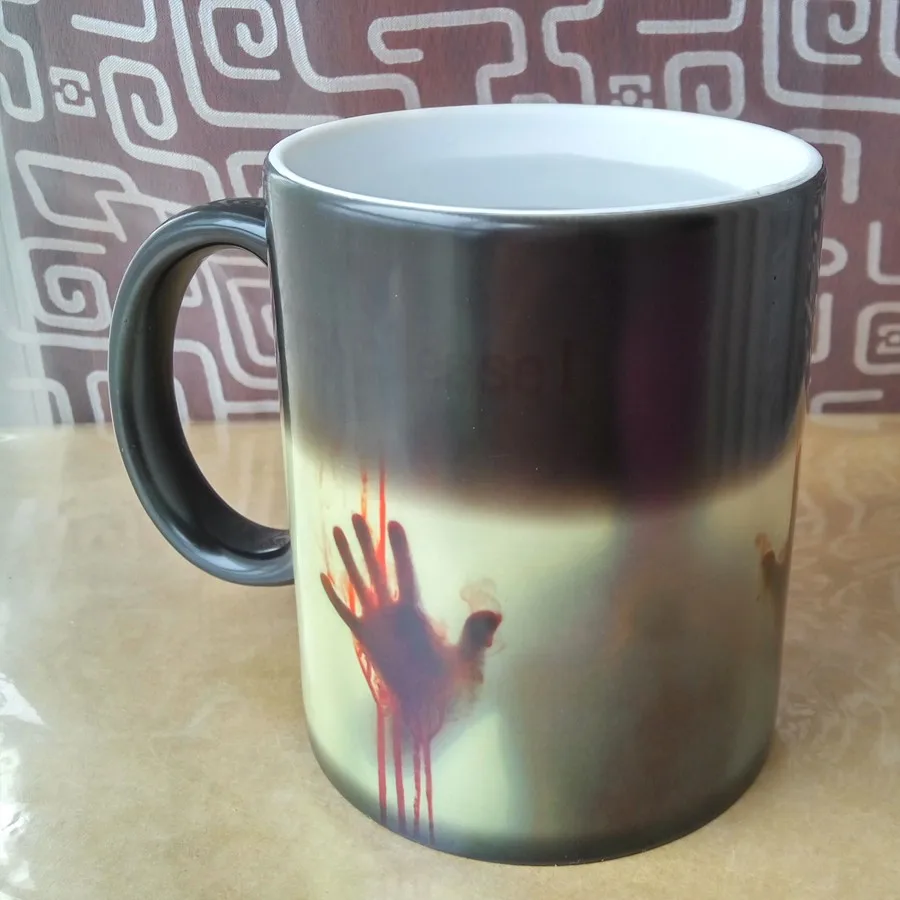 new walking mug 09