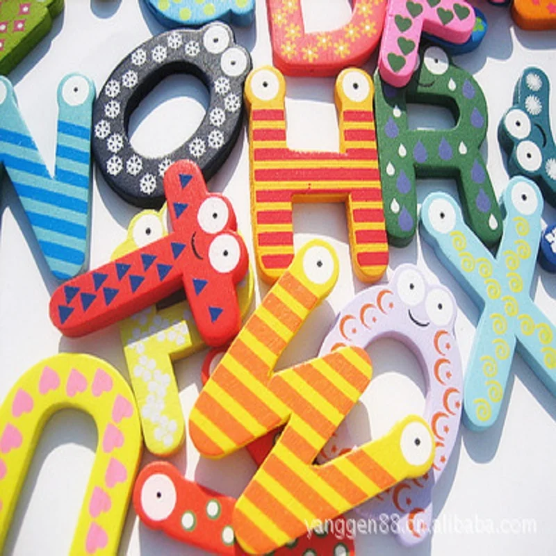 Забавный креативный красочный мультфильм магнитный алфавит 26 английские буквы A-Z деревянный магнитик на холодильник магнитные стикеры детские развивающие игрушки