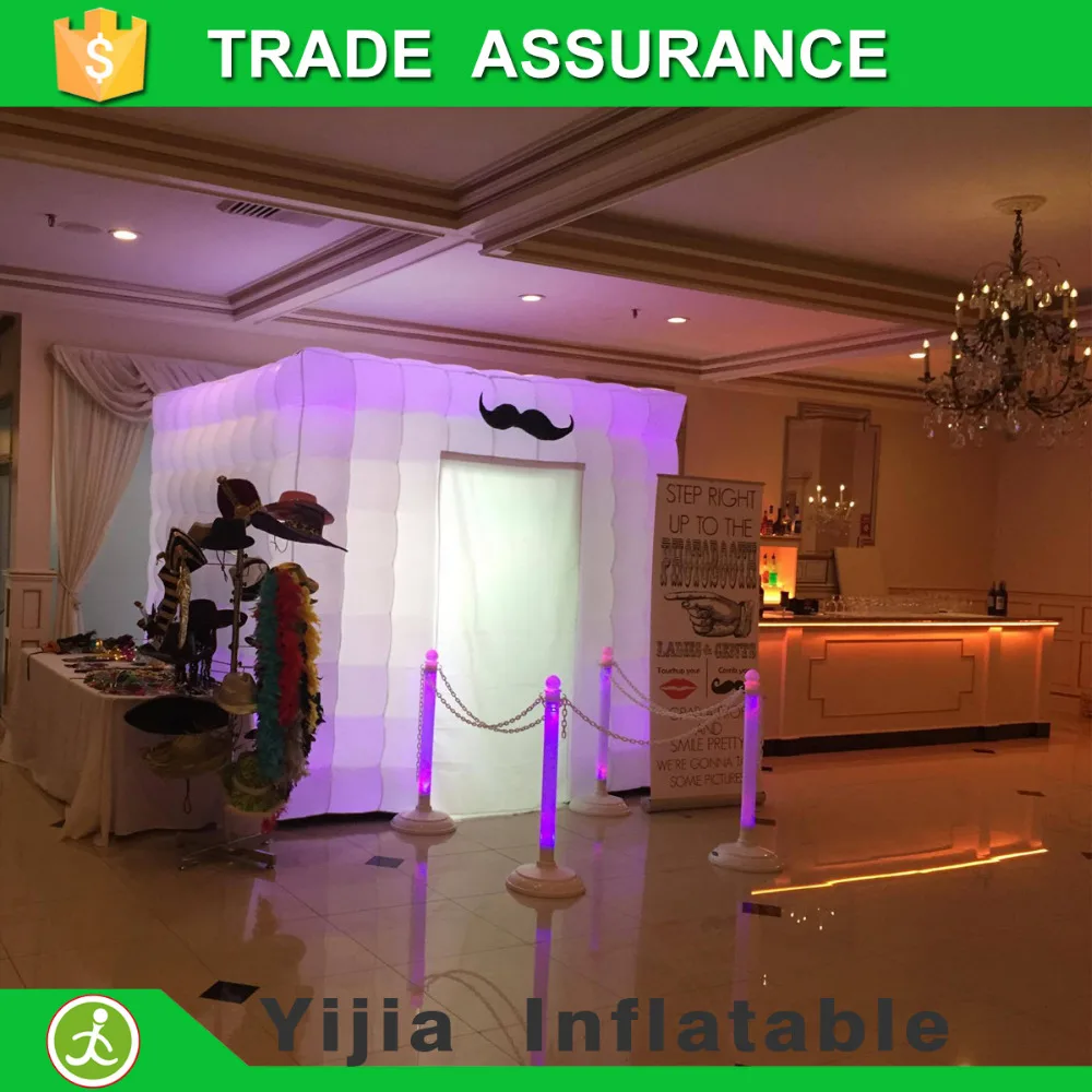 One door in the middle LED strips custom inflatable cube tent photobooth led photo booth for wedding, party, fun outside, inside One door in the middle LED strips custom inflatable cube tent photobooth led photo booth for wedding, party, fun outside, inside