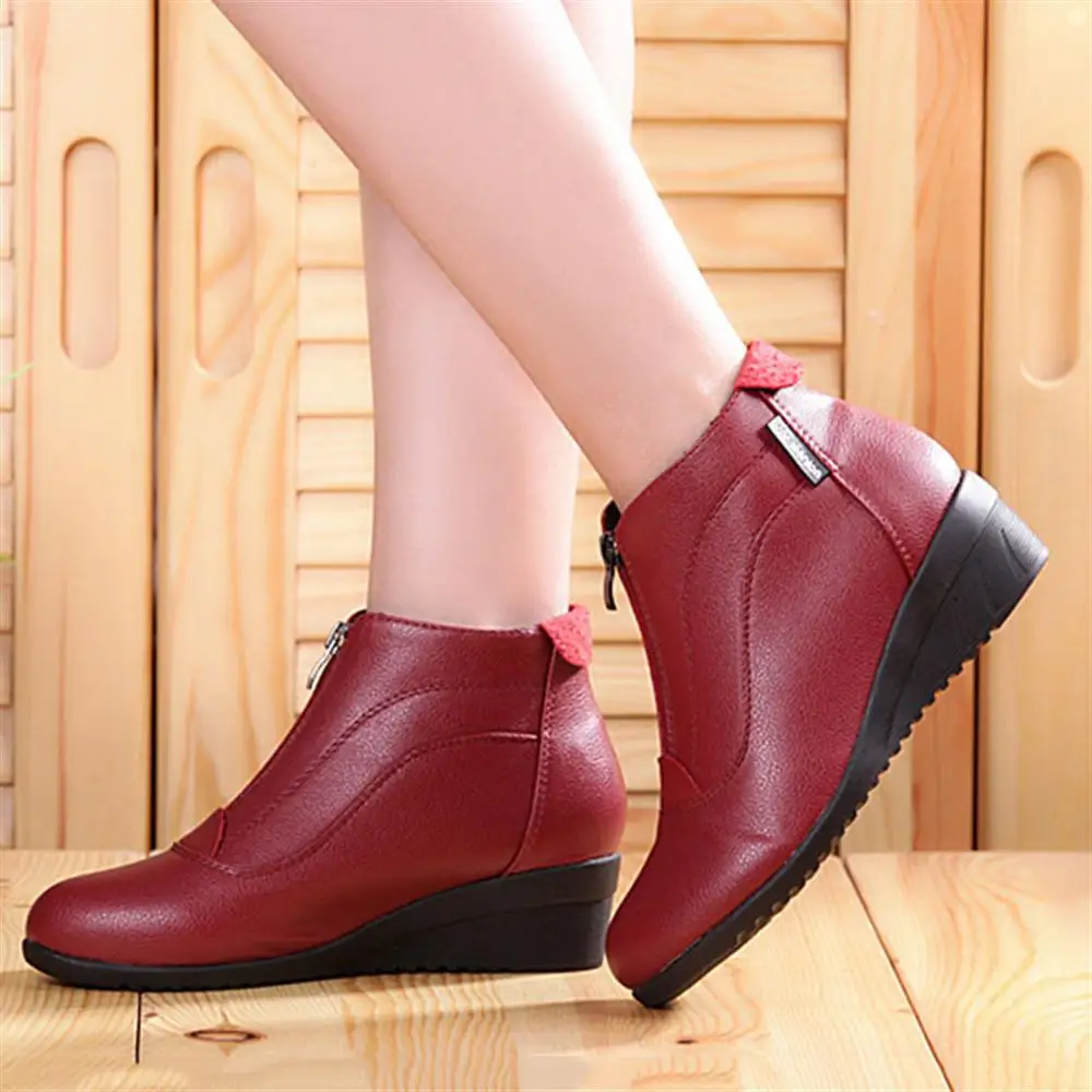 

2018 Autumn Winter Boots Women Ankle Boots Shoes Woman Casual Fashion Wedges Heels Woman Boots High Quality Leather Shoes zip