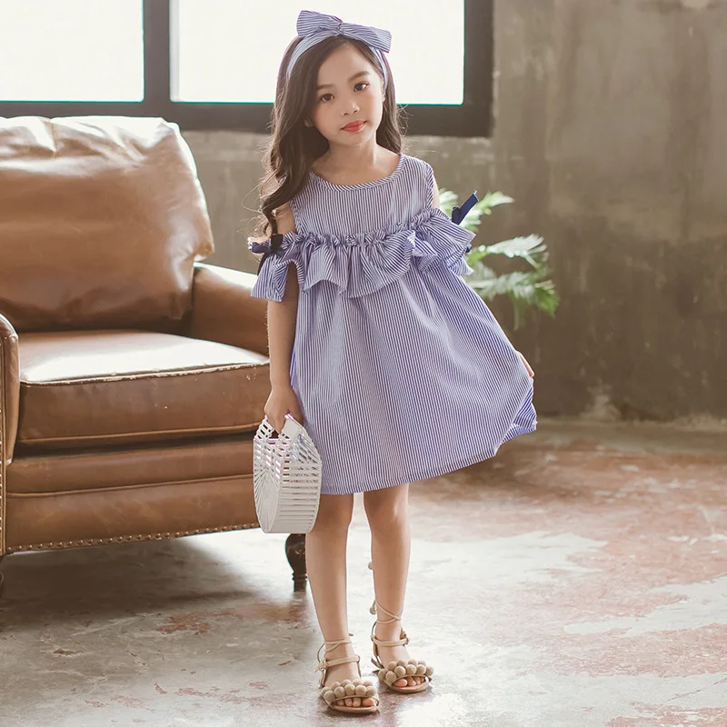 

2019 New Year Spring Summer Babygirl Kids Clothes Blue Striped Off-shoulder Frock Party Princess Dress Open Shoulders Moda Infan